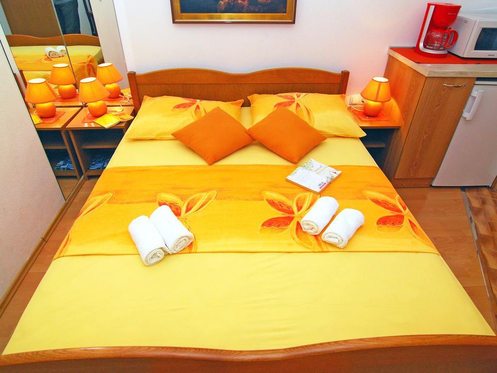 Studios Magnolia Trogir Zimmer foto
