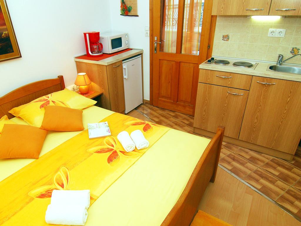 Studios Magnolia Trogir Zimmer foto